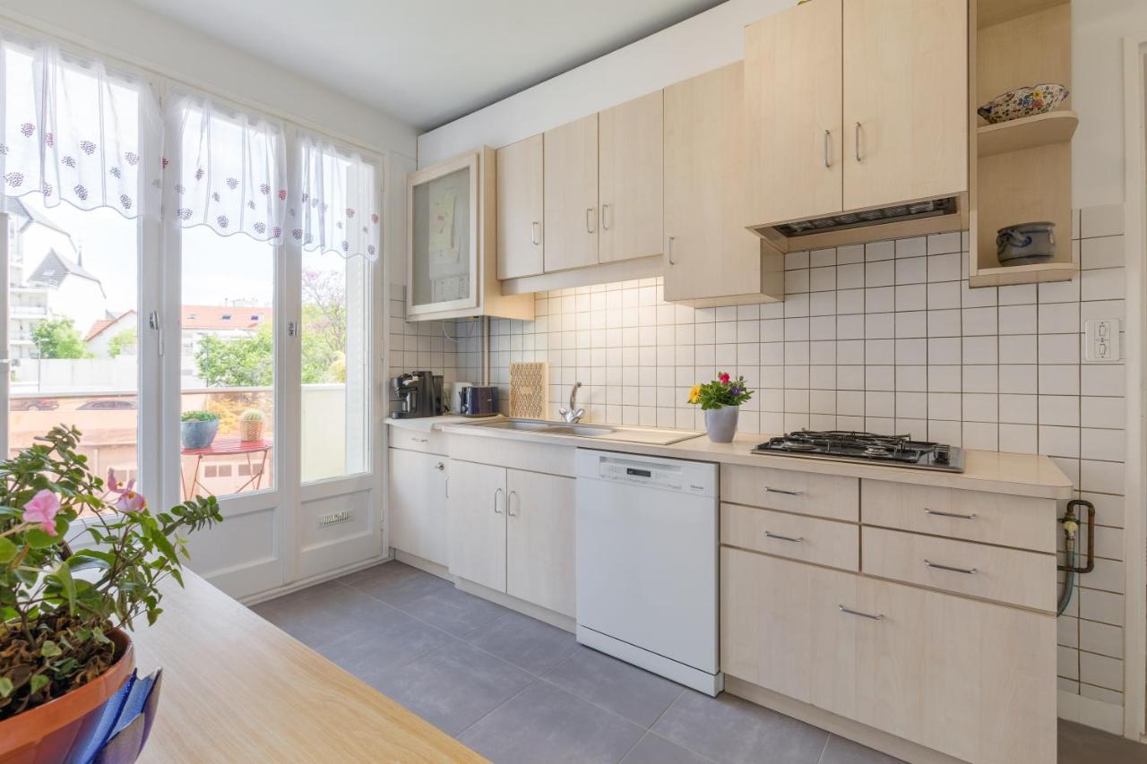 Appartement Climatise 100M2 7Mn Centre Ville Garage 5Pieces 5 Adultes Bebe Arrivee Autonome Dijon Exterior photo
