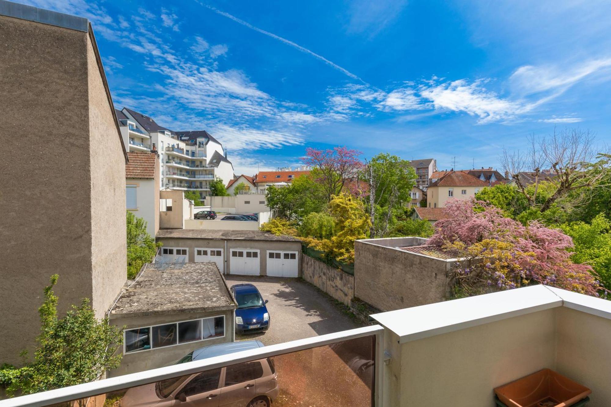Appartement Climatise 100M2 7Mn Centre Ville Garage 5Pieces 5 Adultes Bebe Arrivee Autonome Dijon Exterior photo